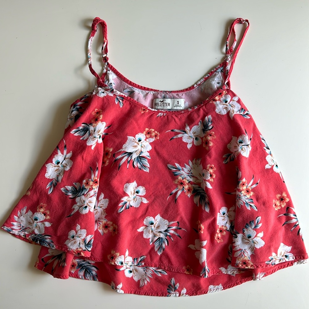 Hollister cropped flowy tank